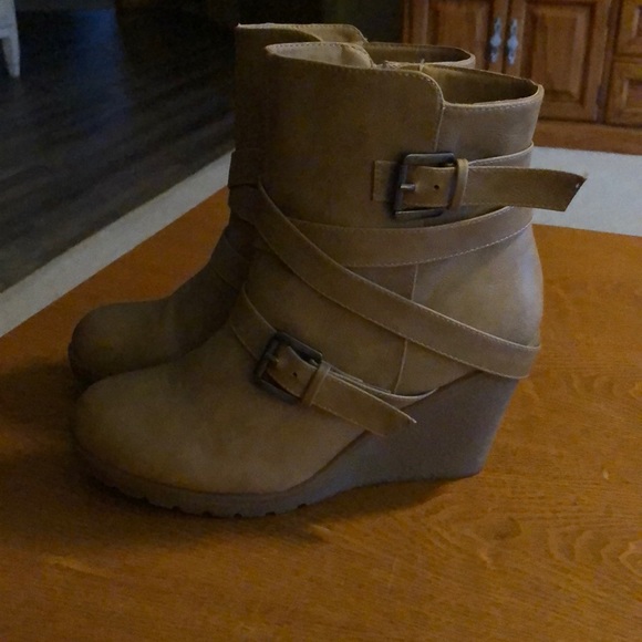 Booties - Picture 2 of 4